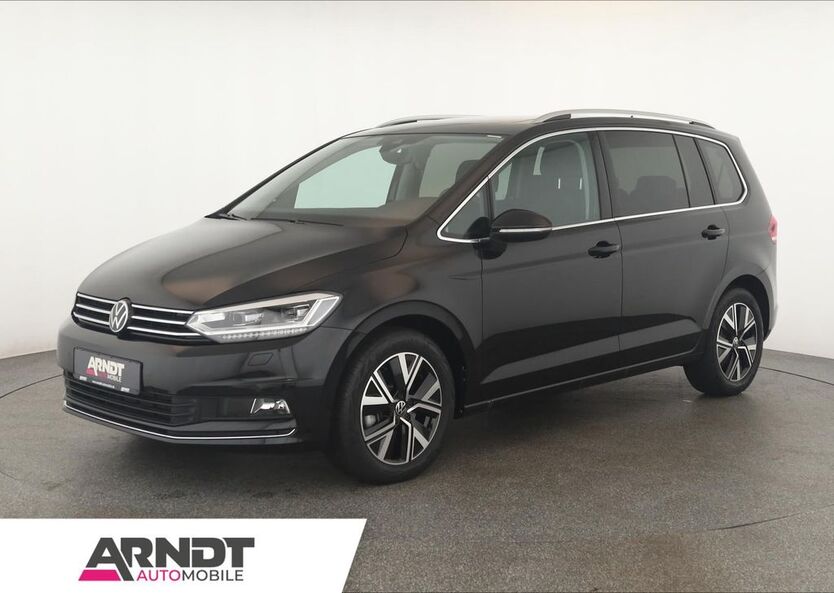VW Touran 15.700 km 38.384 € Neuss 41460