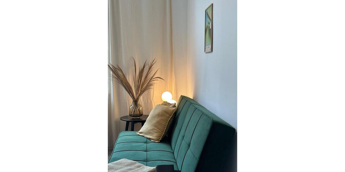 Möblierte sanierte Altbau City-Wohnung in Unterbilk zimmer