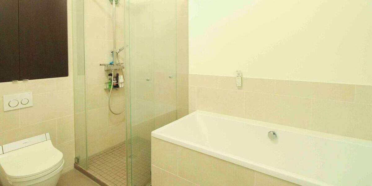 Etagenwohnung Düsseldorf Pempelfort - 2 Zimmer, 90 m&sup2;, 675.000&euro; | Angebot:25747976