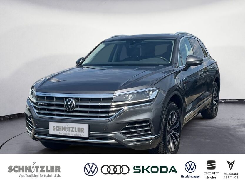VW Touareg 61.567 km 43.450 € Hilden 40721