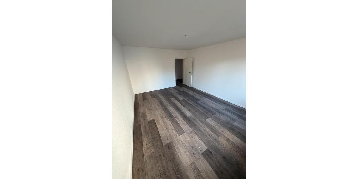 Erdgeschoßwohnung Mülheim an der Ruhr - 3.5 Zimmer, 64 m&sup2;, 765&euro; | Angebot:25714488