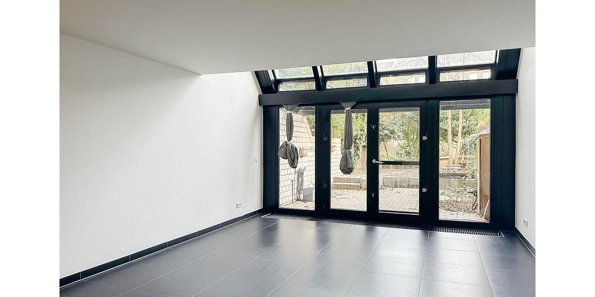 Erdgeschoßwohnung Meerbusch Necklenbroich - 5 Zimmer, 153 m&sup2;, 2.450&euro; | Angebot:25379009