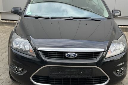 Ford Focus 154.000 km 2.890 &euro; Düsseldorf - Bezirk 8 40231
