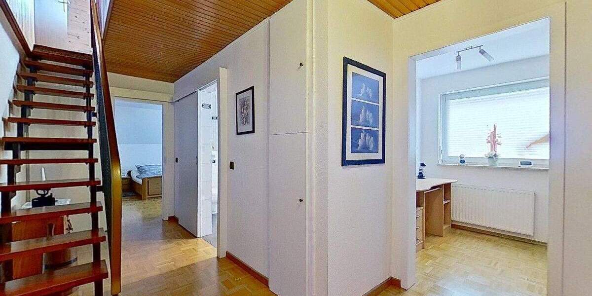 Gibt es ja doch ! Klassische kleine Doppelhaushälfte in schöner Lage von Kaarst - Vorst 4 zimmer