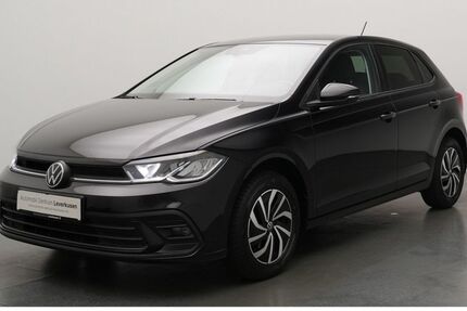 VW Polo 37.469 km 16.988 &euro; Leverkusen 51379