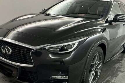 INFINITI Q30 43.850 km 19.990 € Duisburg 47058
