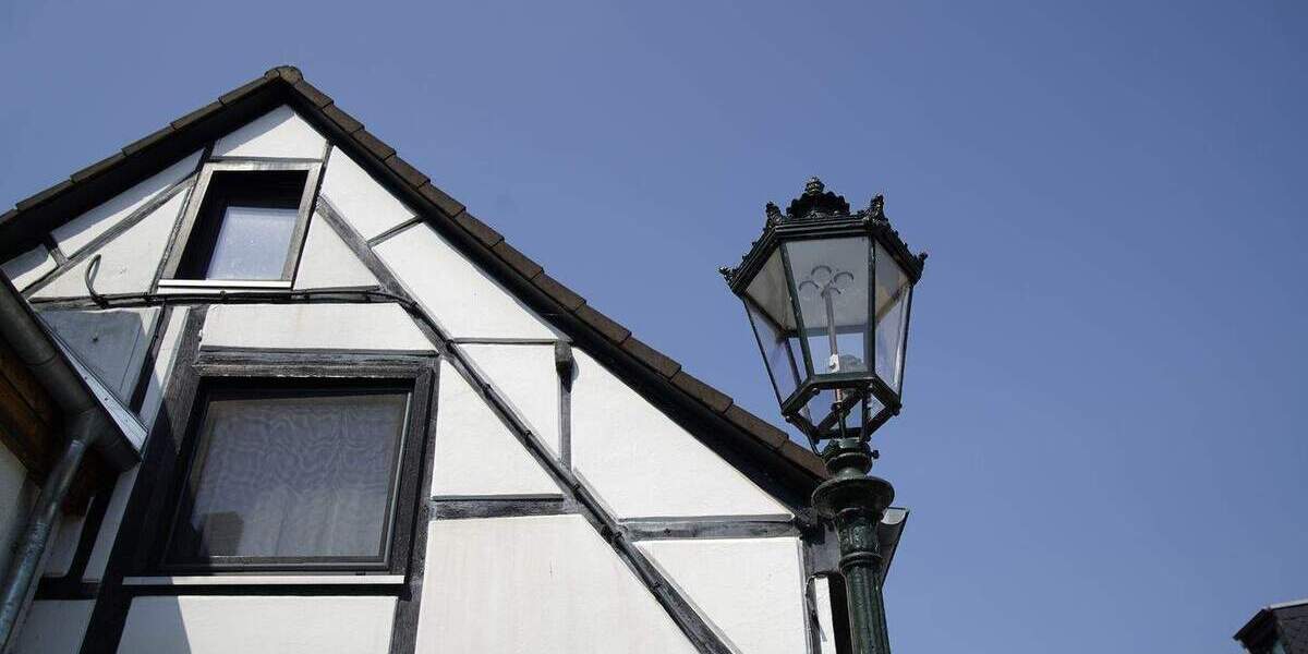 Einfamilienhaus Düsseldorf Urdenbach - 4 Zimmer, 145 m&sup2;, 325.000&euro; | Angebot:24367868