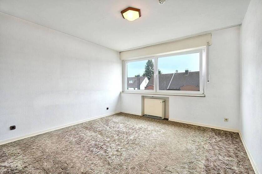 Hell. Sonnig. Gut gelegen. | 2-Zimmer-Wohnung mit Südbalkon und Garage in Mülheim Holthausen