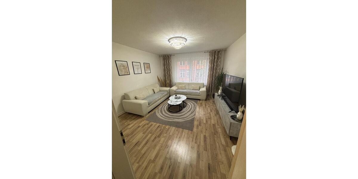 Etagenwohnung Wuppertal Unterbarmen - 5 Zimmer, 100 m&sup2;, 1.050&euro; | Angebot:26428156
