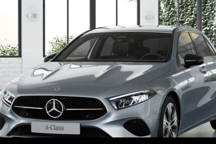 Mercedes-Benz A 200 9.900 km 39.990 &euro; Duisburg 47138