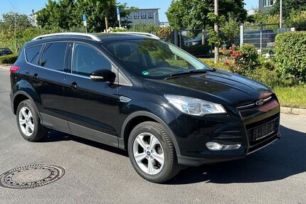 Ford Kuga 134.000 km 8.500 &euro; Neuss 41460