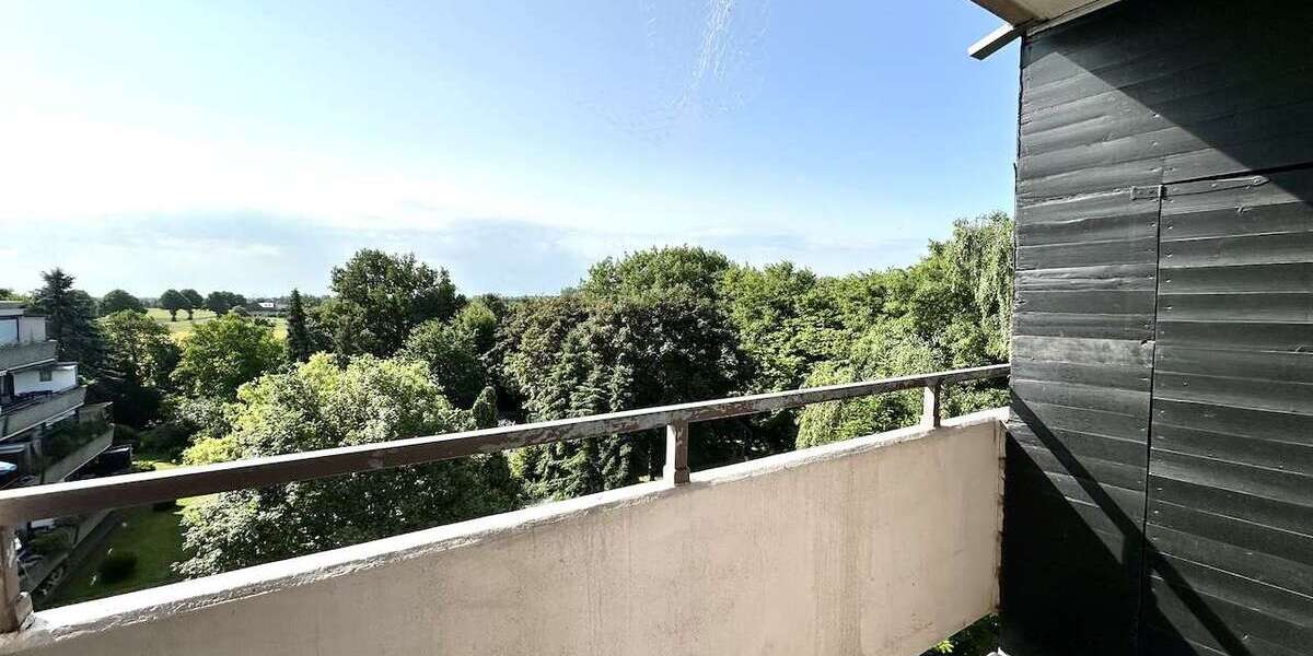 Wohnung zum Kaufen in Neuss 88.000 € 29.89 m² 1 zimmer