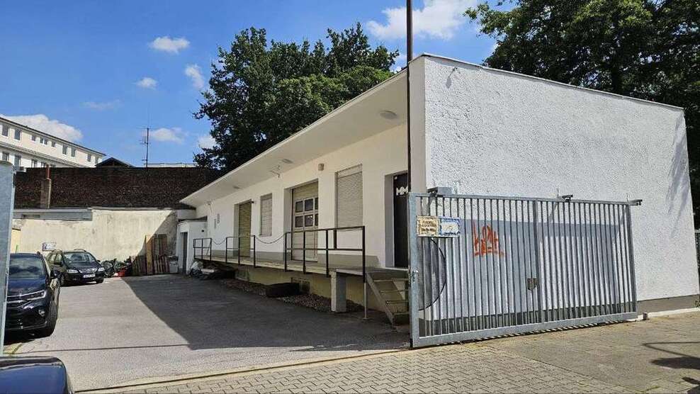 Halle in Düsseldorf Flingern Süd 600.000 € 280 m²