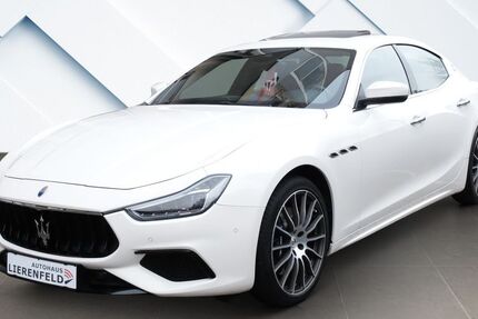 Maserati Ghibli 25.492 km 34.990 &euro; Düsseldorf 40231