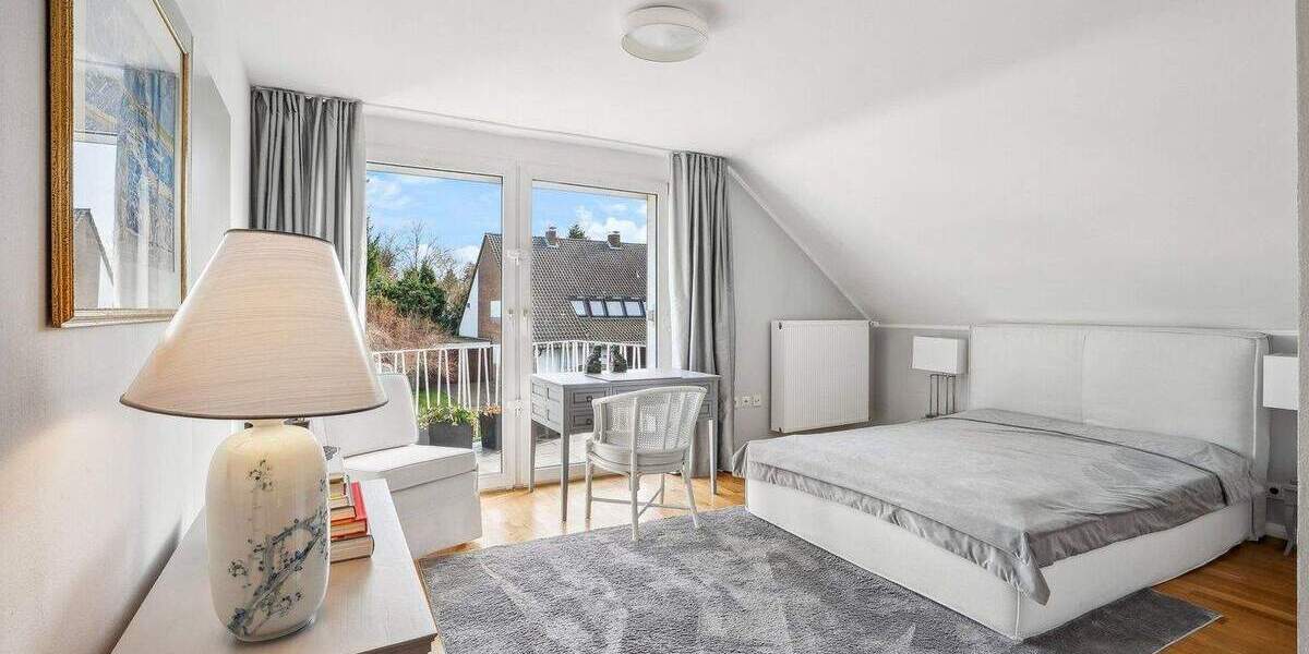 Einfamilienhaus Düsseldorf Stockum - 6 Zimmer, 233 m&sup2;, 1.995.000&euro; | Angebot:25683615