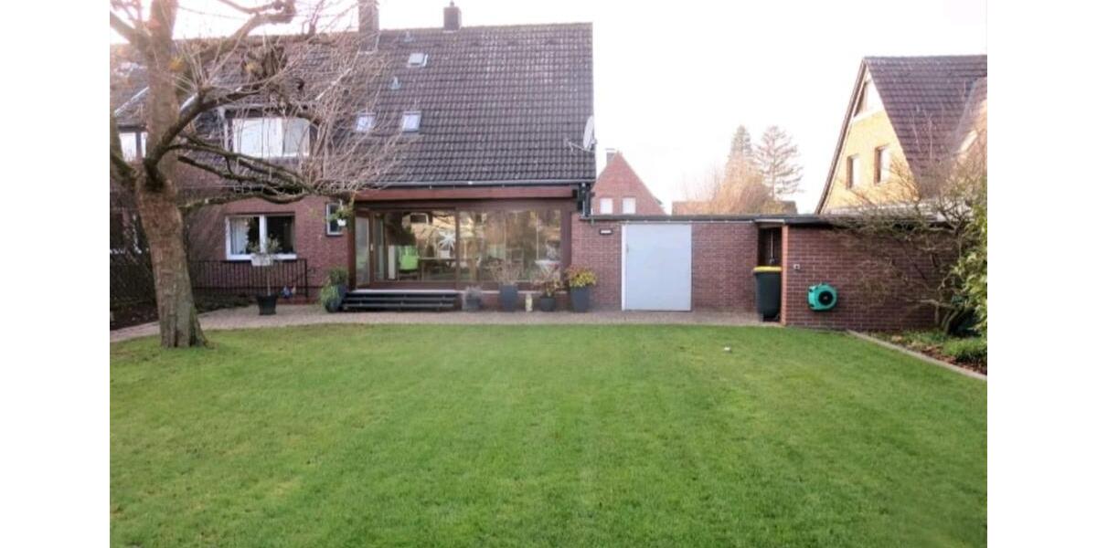 Doppelhaushälfte Mönchengladbach Süd - 7 Zimmer, 145 m&sup2;, 2.250&euro; | Angebot:24742224