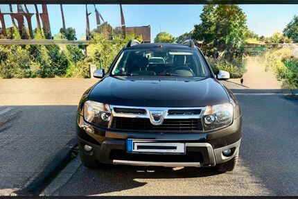 Dacia Duster 90.000 km 6.300 &euro; Mönchengladbach 41238