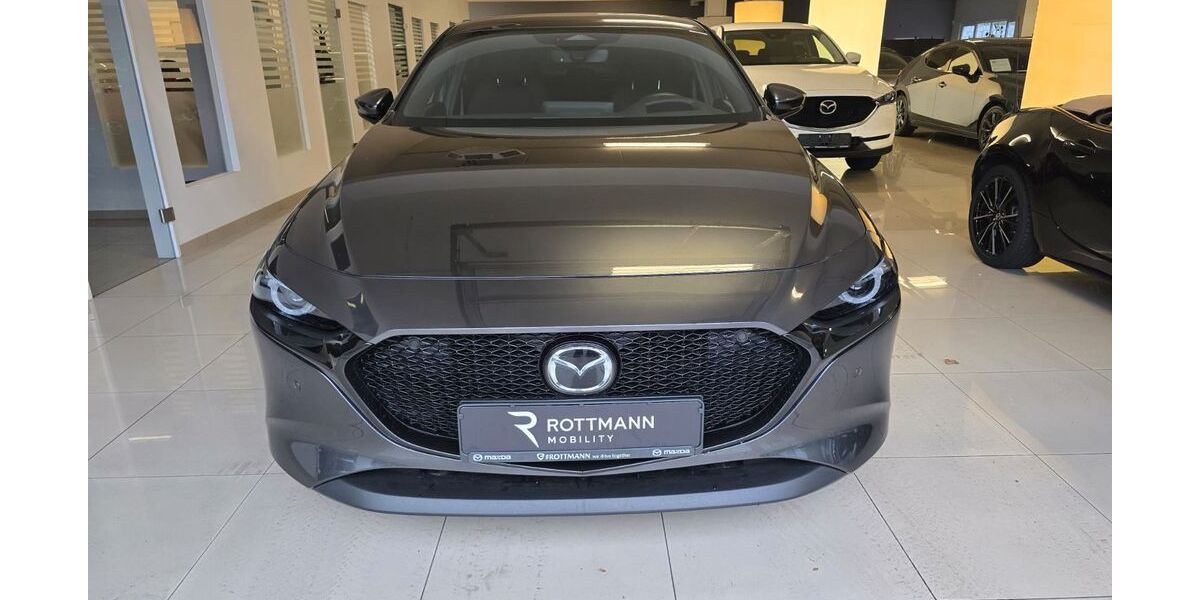 Mazda 3 20.447 km 22.750 € Oberhausen 46149