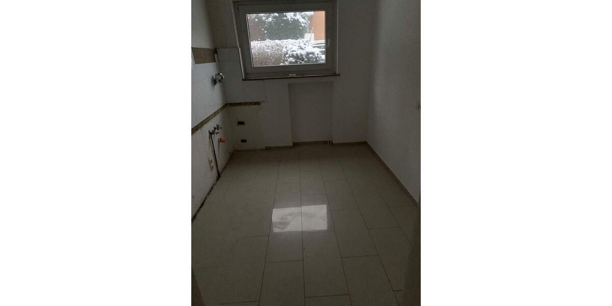 Etagenwohnung Solingen Solingen-Mitte - 3 Zimmer, 77 m&sup2;, 179.000&euro; | Angebot:25732445