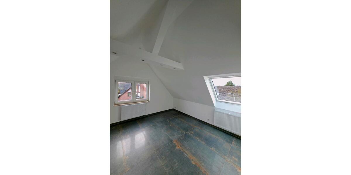 Exklusive Dachgeschosswohnung im Herzen von Kaarst 1 zimmer