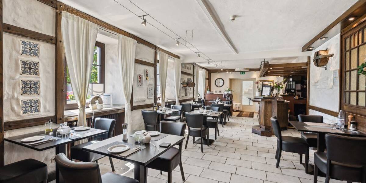 Mehrfamilienhaus, Wohnhaus Grevenbroich / Kapellen Kapellen - 790.000&euro; | Angebot:26391964