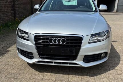 Audi A4 92.686 km 9.900 &euro; Remscheid 42855
