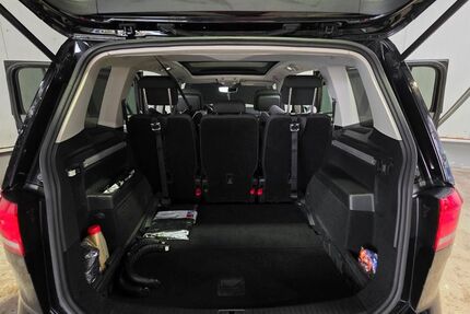 VW Touran 99.000 km 23.500 € Remscheid 42897