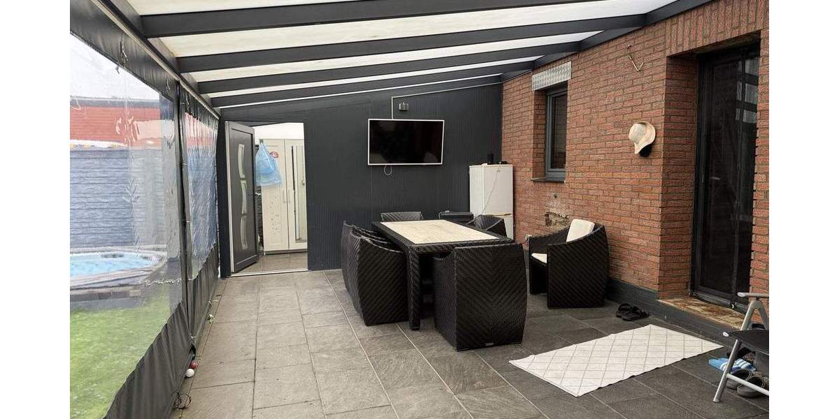 Einfamilienhaus in Bedburg Rath - modernisiert, Wintergarten-Feeling & große Doppelgarage 4 zimmer