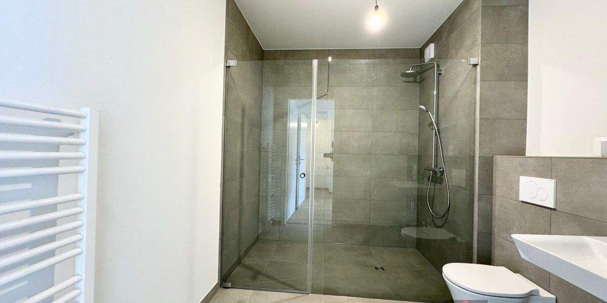 Neubau mit Einbauküche: Attraktive 2-Zimmer-Wohnung in Vierzig549 mit Balkon zu vermieten 2 zimmer