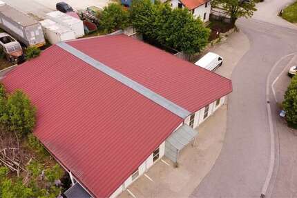 Halle in Ergoldsbach 2.975 € 391 m²