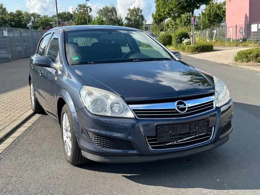 Opel Astra 245.000 km 2.350 € Neuss 41460