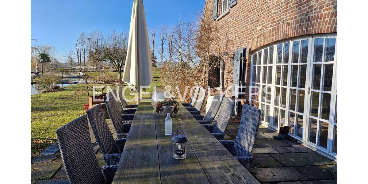 Einfamilienhaus Tönisvorst Vorst - 8 Zimmer, 644 m&sup2;, 3.250.000&euro; | Angebot:26894890