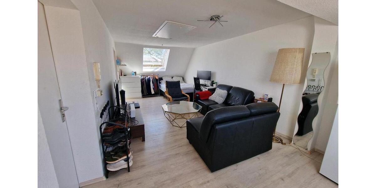 Dachgeschoßwohnung Meerbusch Necklenbroich - 1 Zimmer, 30 m&sup2;, 560&euro; | Angebot:26414532