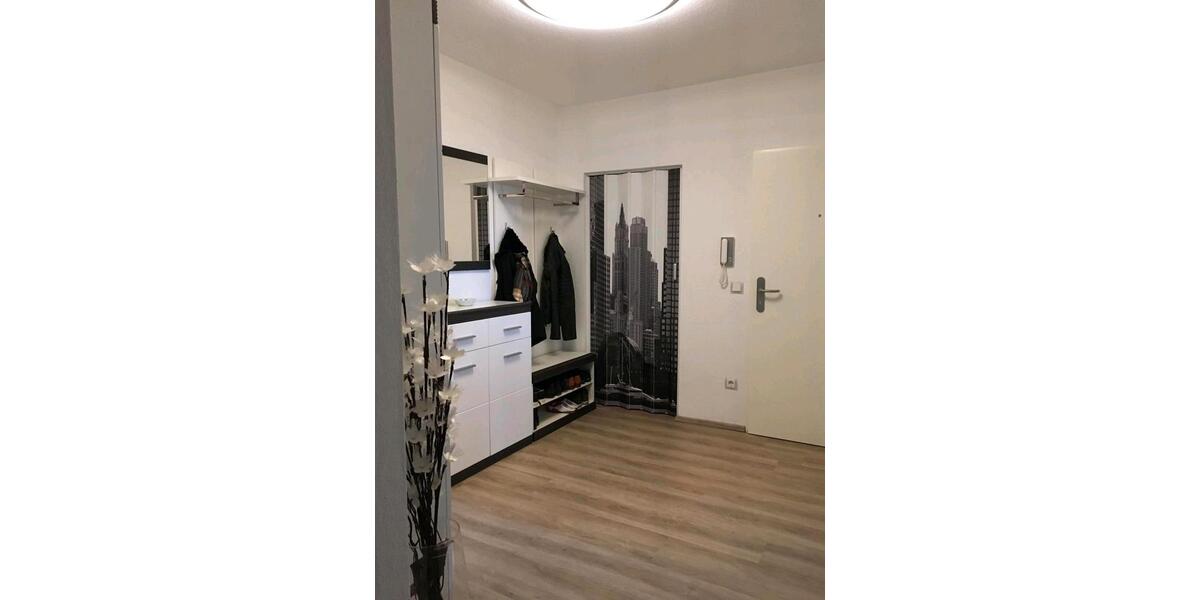 Etagenwohnung Krefeld Gartenstadt - 3 Zimmer, 84 m&sup2;, 215.000&euro; | Angebot:27178342
