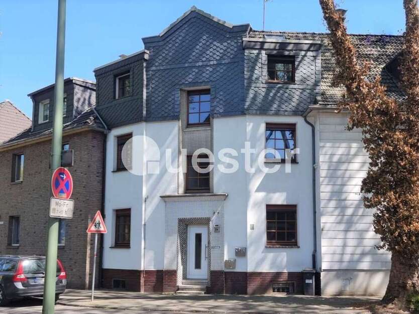 Haus zum Kaufen in Duisburg 210.000 € 150 m²