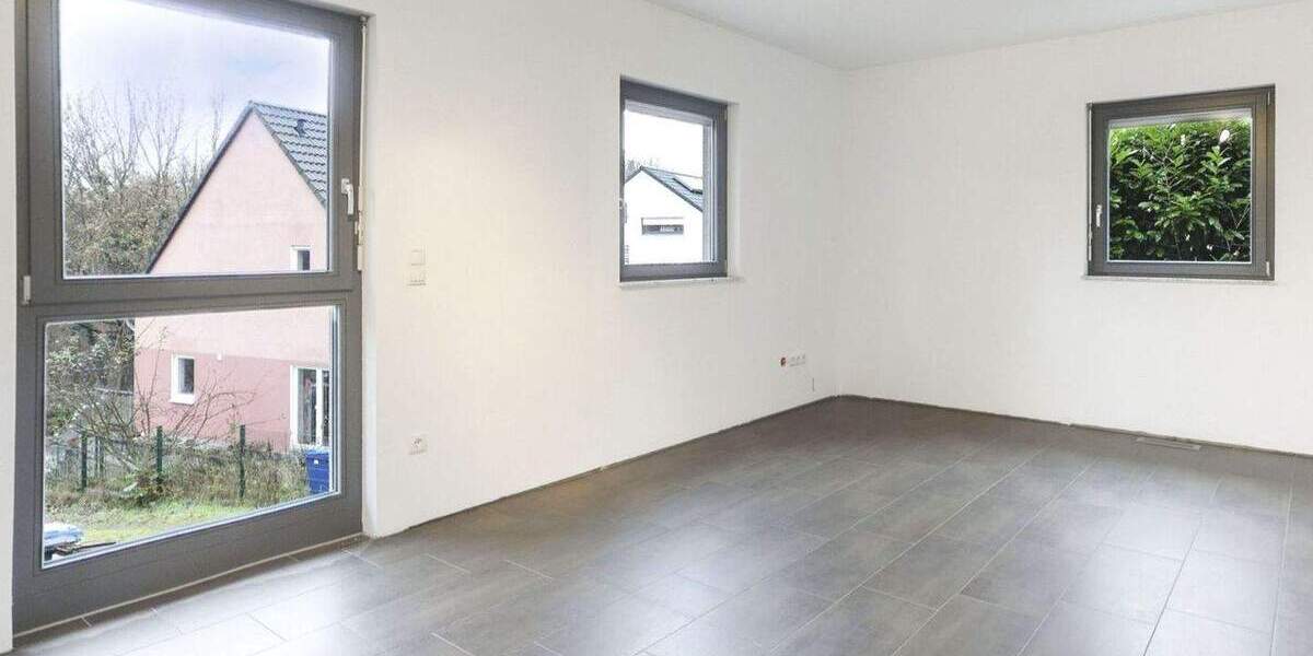 Einfamilienhaus Leverkusen Quettingen - 8 Zimmer, 285 m&sup2;, 989.000&euro; | Angebot:25302845