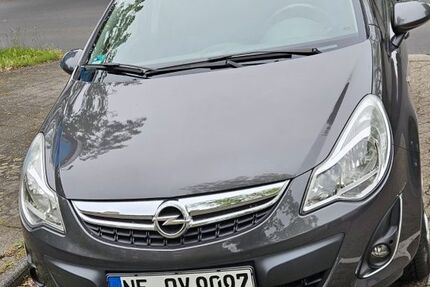 Opel Corsa 136.000 km 4.450 &euro; Neuss 41469