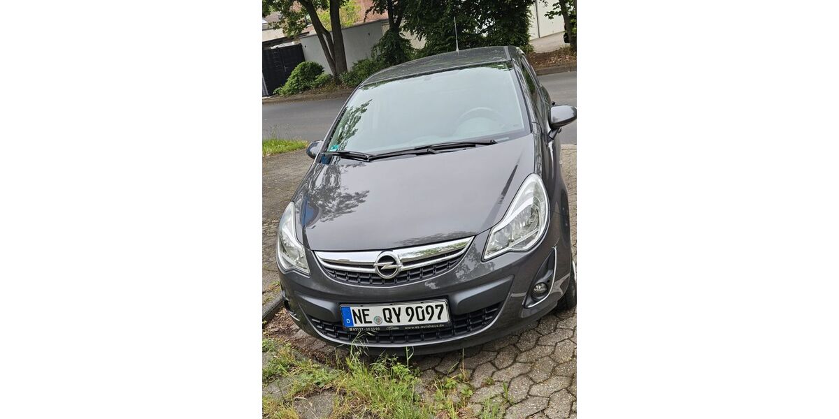 Opel Corsa 136.000 km 4.450 &euro; Neuss 41469