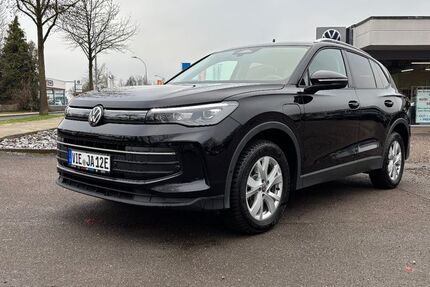 VW Tiguan 23.221 km 44.990 € Viersen 41748