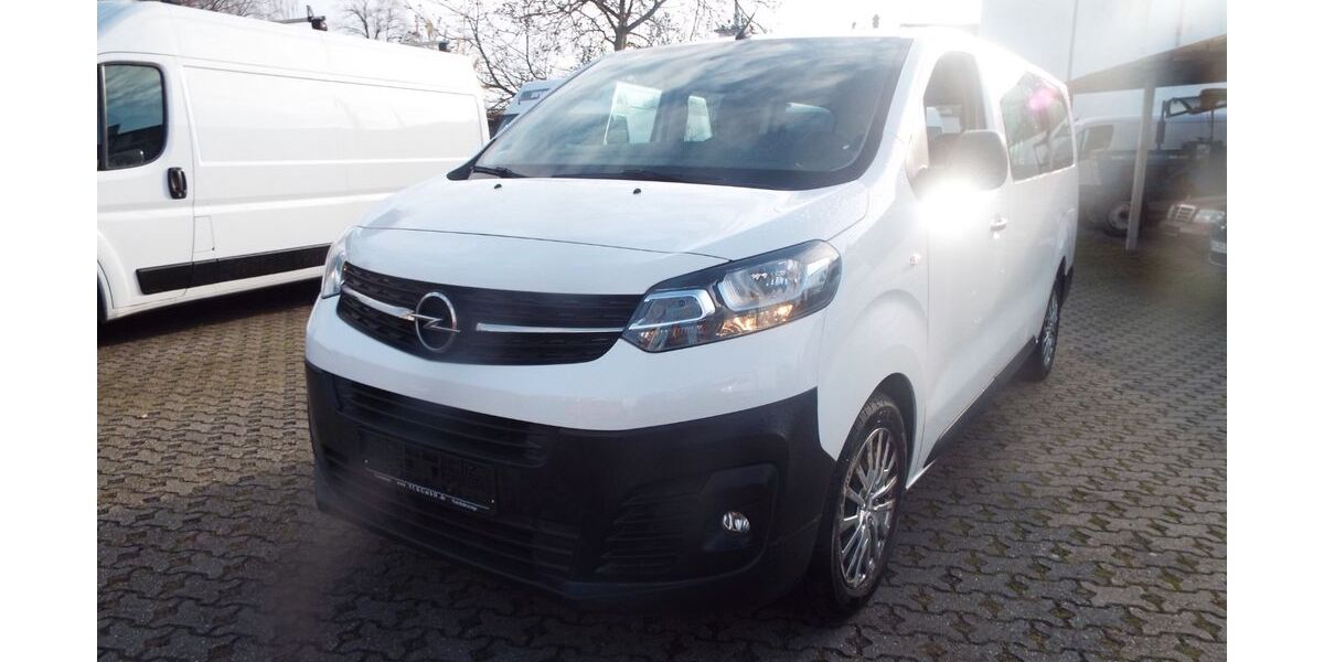 Opel Vivaro 45.000 km 20.111 &euro; Mönchengladbach 41063