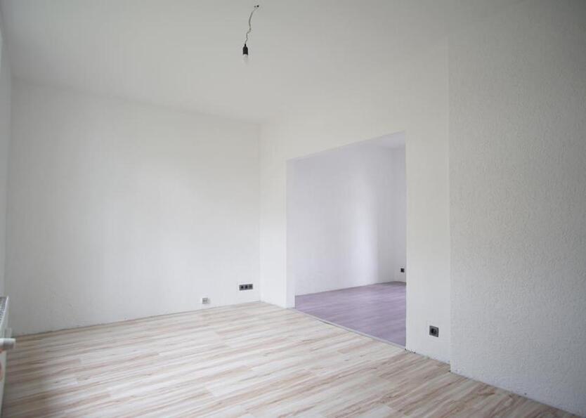 'Stadtnah und Bezahlbar: Erdgeschoss-Wohnvergnügen!' zimmer