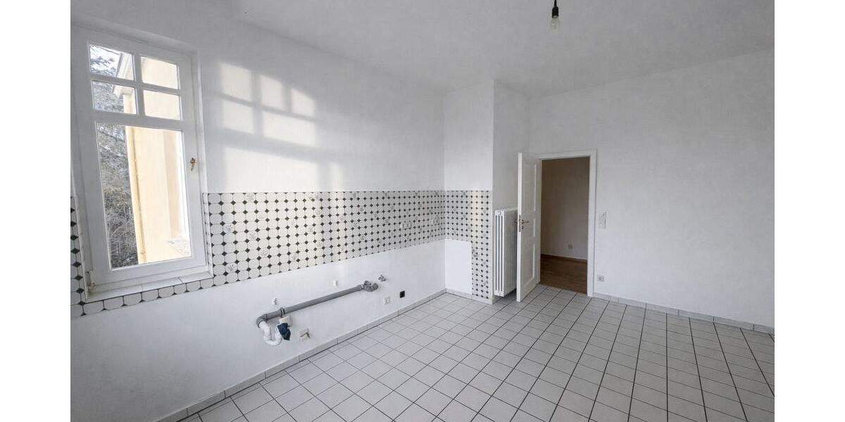 Altbaujuwel mit Charakter: Architektur, die man spürt - Ein Haus mit Seele und Geschichte! 3 zimmer