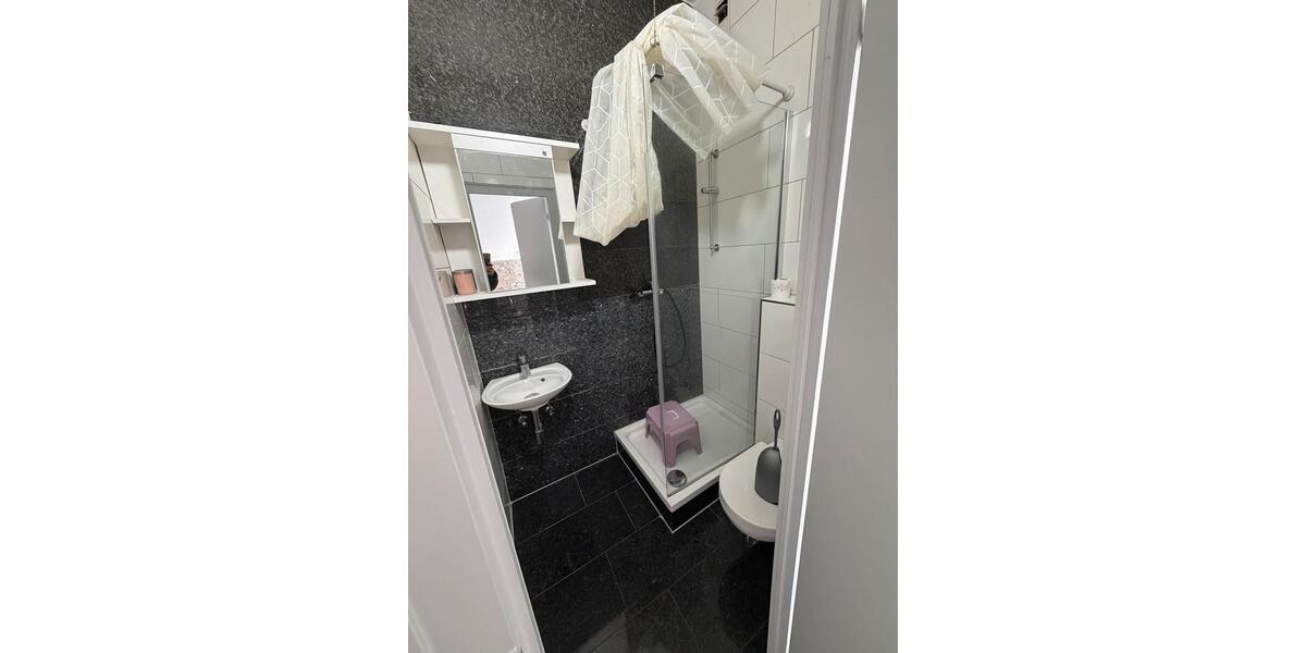 Wohnung (ca. 50 m2), 2 Zimmer, teiilmöbiliert *sofort verfügbar* 2 zimmer