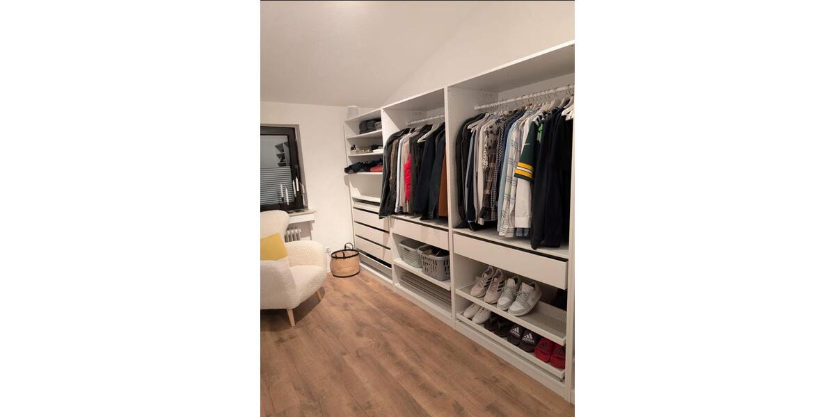 Reihenmittelhaus mit Garten und Garage in Duisburg Süd 4 zimmer