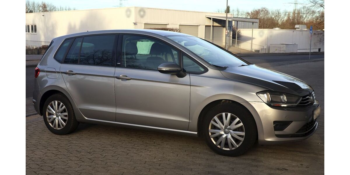 VW Golf Sportsvan 195.032 km 9.900 &euro; Haan 42781