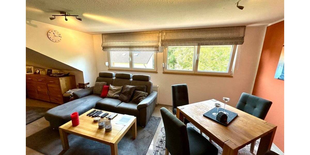 Schön aufgeteilte Eigentumswohnung in beliebter Lage von Ratingen-Hösel sucht neue Eigentümer! 3 zimmer