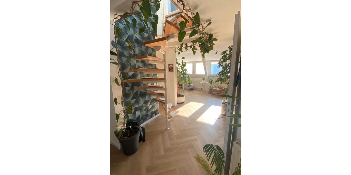 Dachgeschoßwohnung Mönchengladbach Süd - 3 Zimmer, 87 m&sup2;, 199.000&euro; | Angebot:26766627
