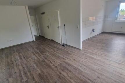 Ab 01.12 - Über den Dächern von Düsseldorf-Benrath, Moderne 2-Zimmer-Wohnung 2 zimmer