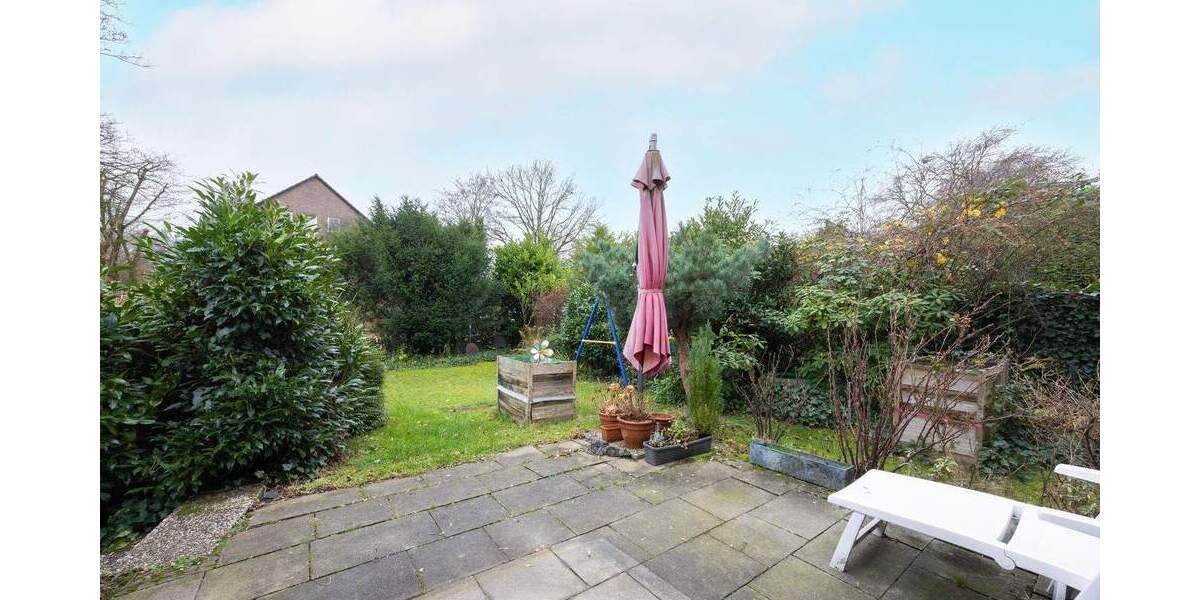 Reihenendhaus Krefeld Bockum - 5 Zimmer, 146 m&sup2;, 420.000&euro; | Angebot:25692294