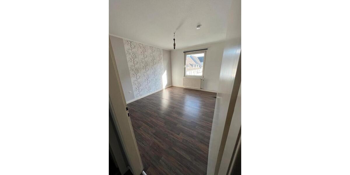 Etagenwohnung Düsseldorf Stadtbezirk 9 - 2 Zimmer, 50 m&sup2;, 165.000&euro; | Angebot:27077727